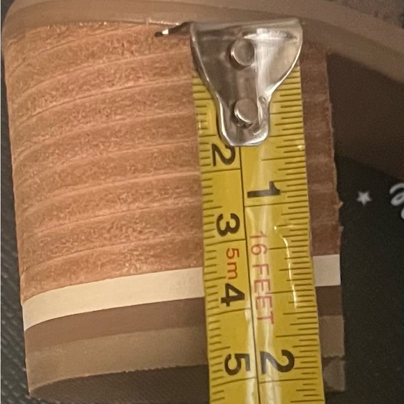 Shoe - Picture 5 of 5